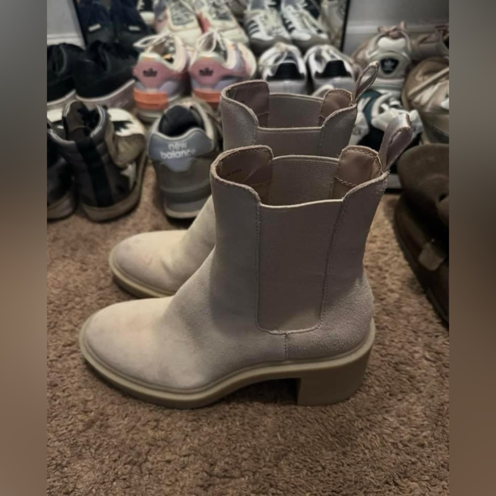 Dolce Vita boots